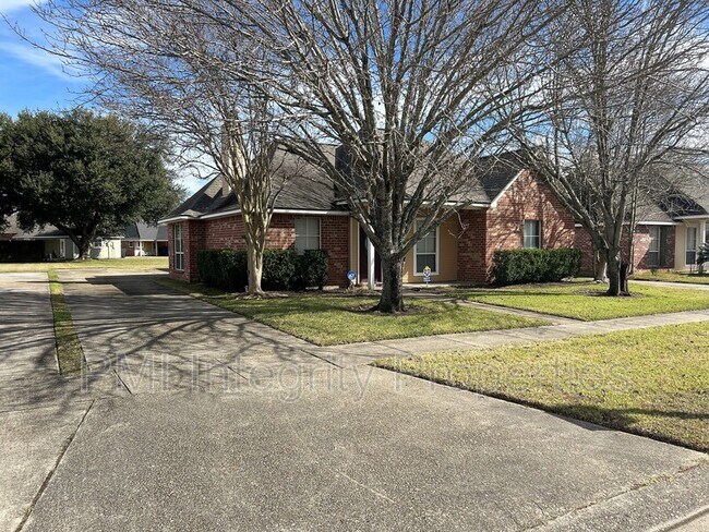 Building Photo - 9517 Crandon Dr
