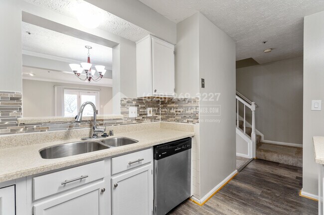 Building Photo - 11441 Falcon Ridge Ct