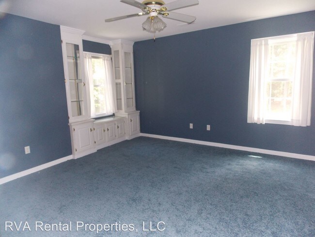 Building Photo - 3 br, 2 bath House - 9809 Woodpecker Road