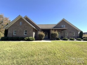 Building Photo - 14019 Thompson Rd
