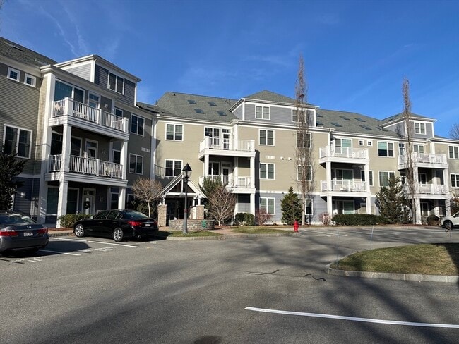 Building Photo - 39 Taylor Dr