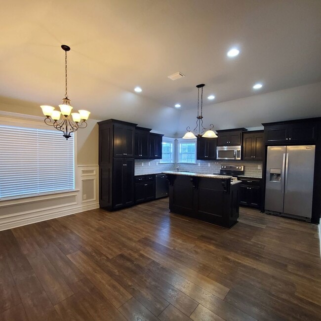 Building Photo - Charming Single-Story Haven in Carlton Ridge: Your Ideal Georgia Rental Home