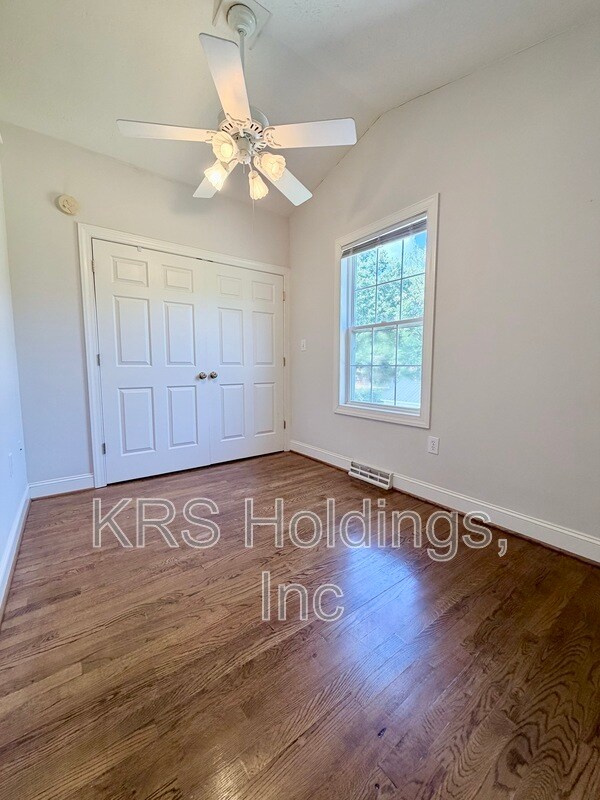 Foto del edificio - 3415 Thomas Jefferson Rd