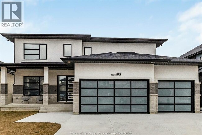 Building Photo - 1498 Clearwater Ave