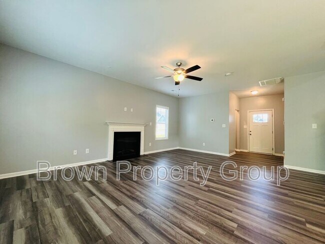 Foto del edificio - 2165 Stonewash Dr