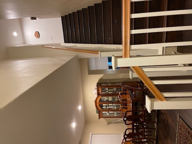 Foto del edificio - 2568 Rochelle Ave