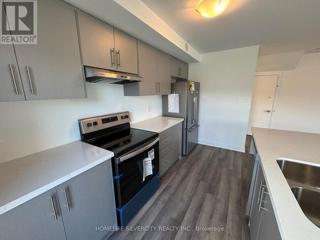 Building Photo - 35 Romilly Ave