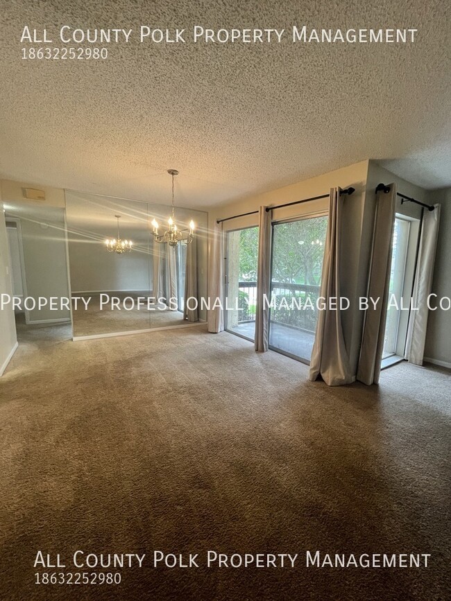 Building Photo - Awesome 2 Bedroom Condo in Lakeland for Rent