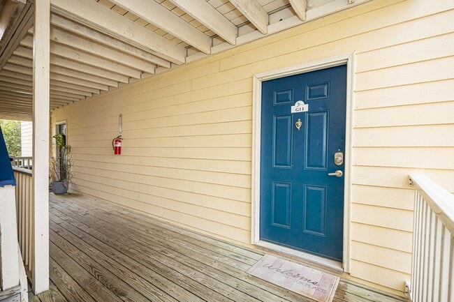 Foto del edificio - 2421 Beachview Dr