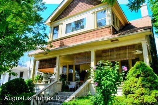 Primary Photo - 120 S West St