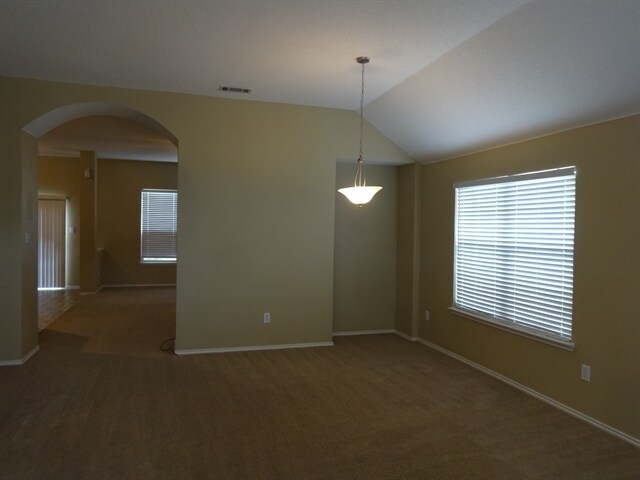 Foto del edificio - 2700 Whisper Court