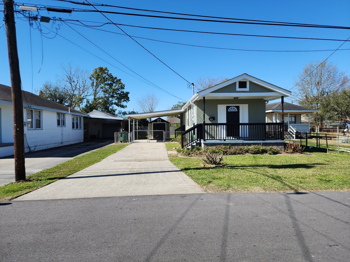 Front of house - 430 Avenue K