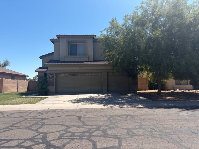 Photo - 1463 W Bluejay Dr House