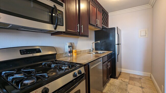 Foto del edificio - 700 E 8th St