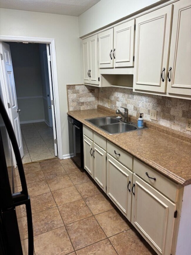 Foto del edificio - Where Comfort Meets Home.