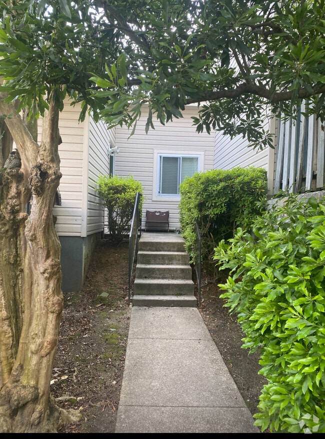 Building Photo - 4607 Grinding Stone Dr