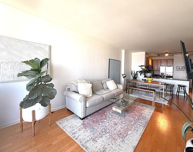 Foto del edificio - 210 S Desplaines St