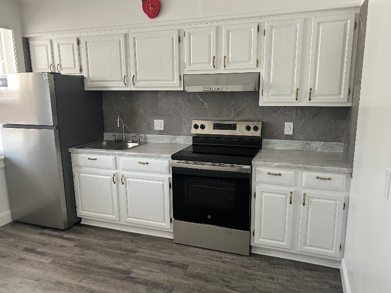 Primary Photo - 261 Pierce St