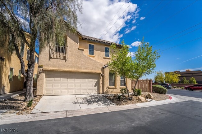 Building Photo - 5210 Valencia Crest Ave