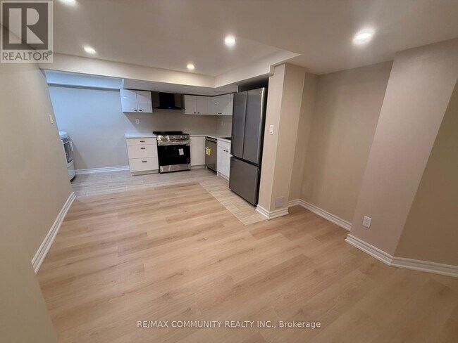 Building Photo - 644 Blackwood Blvd