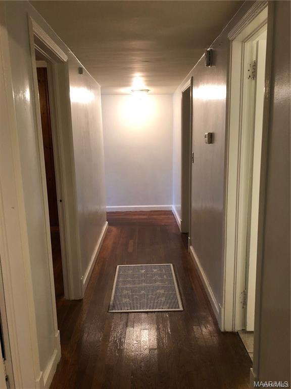 Foto del edificio - 3522 N Wareingwood Dr