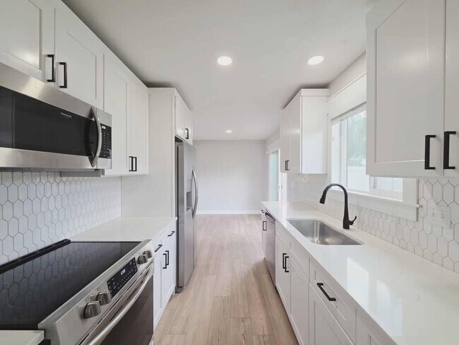 Foto del edificio - 20/22 Poplar Ave.