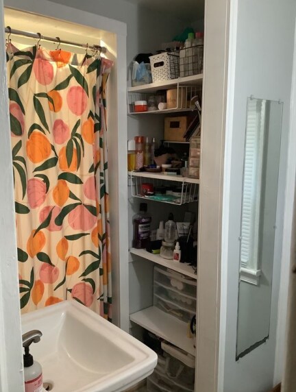 Baño 1 - 2399 Mill Rd