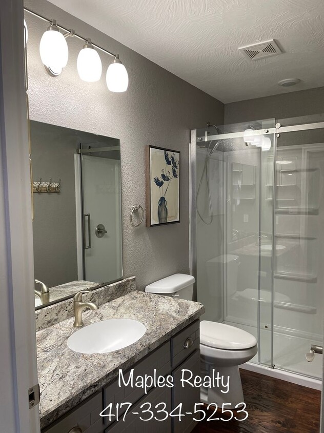 Primary Photo - Stunning 2 bedroom, 2 bathroom condo for r...