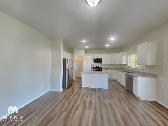 Foto del edificio - 1120 Sweet Gale Dr