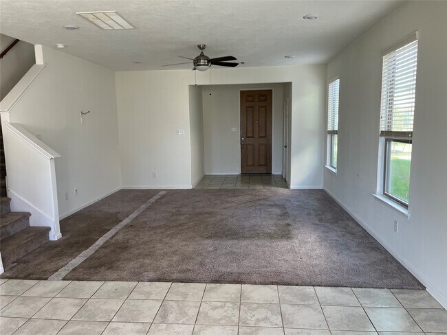 Foto del edificio - 3322 Nila Crk Dr