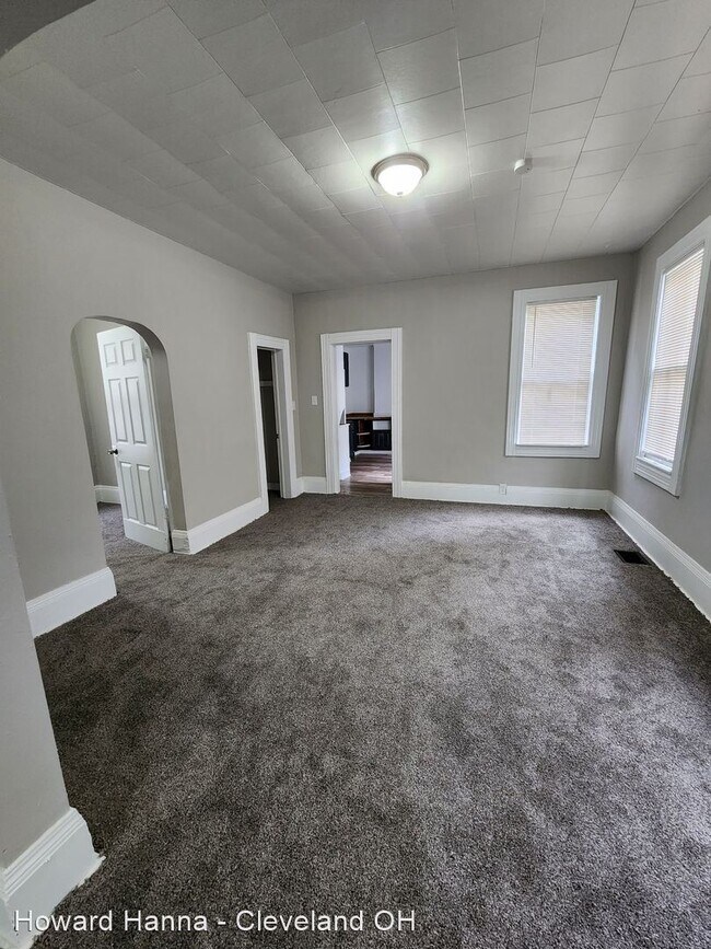 Building Photo - 4 br, 1 bath House - 1597 E. 49th Street