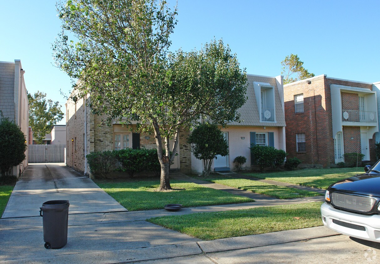 Primary Photo - 4016 Georgetown Dr