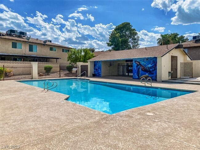 Foto del edificio - 2722 Kline Cir