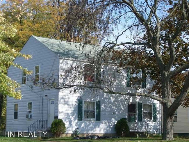Building Photo - 2 br, 1 bath House - 2371 HOMEWOOD DR