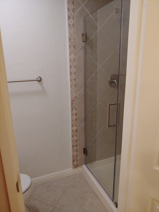 Foto del edificio - 3700 Dean Dr