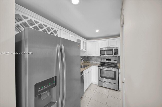 Foto del edificio - 5050 NW 7th St