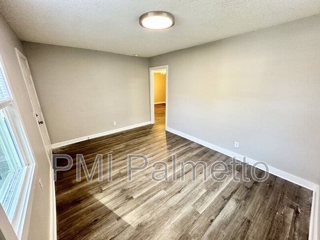 Foto del edificio - 522 Jasper St