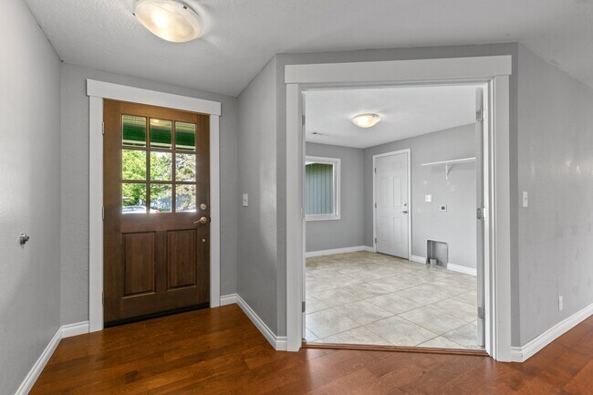 Building Photo - 4080 Rock Way