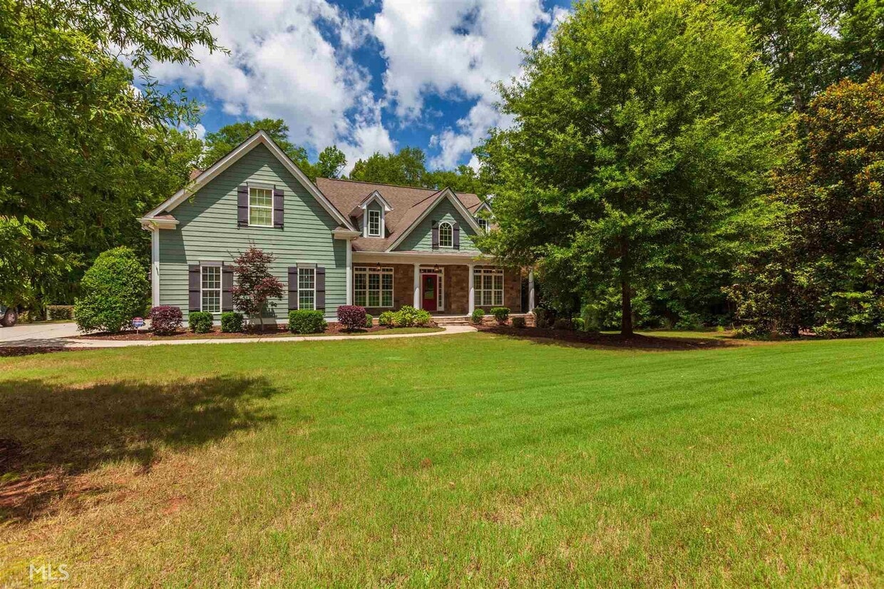 Primary Photo - 155 Addison Dr