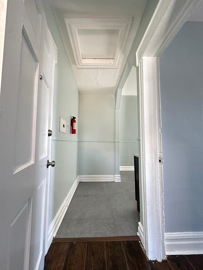Foto del edificio - 903 Hunterdon St