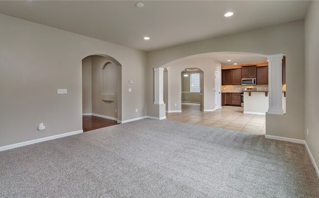 Building Photo - 4407 Goldcrest Dr NW