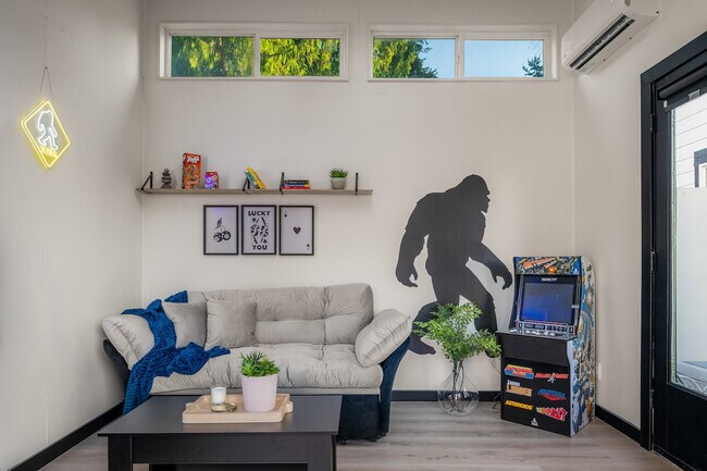 Foto del edificio - 60 2nd Ave NE