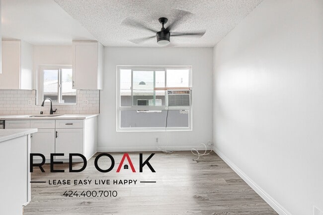 Building Photo - 3401 Club Dr