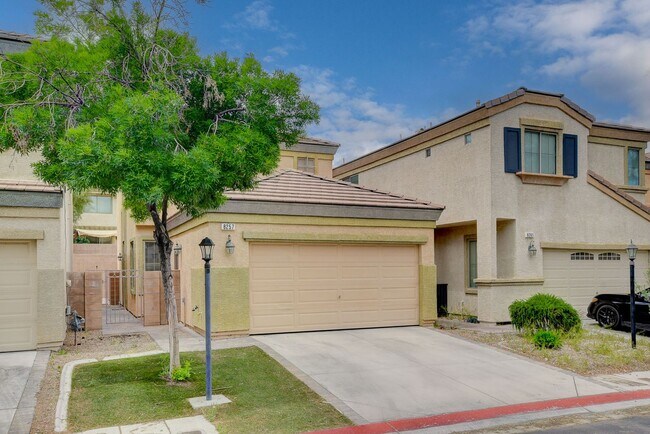 Building Photo - SINGLE FAMILY HOME IN CENTENNIAL HILLS