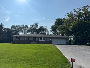 Building Photo - 7179 Stillman Valley Rd