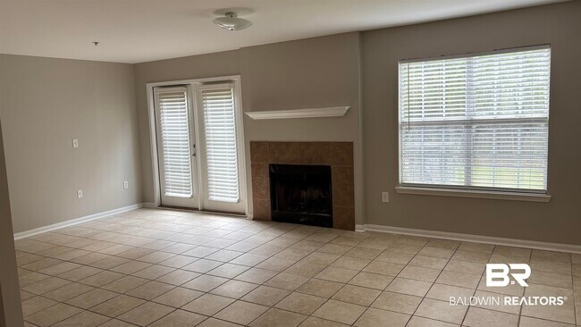 Foto del edificio - 1517 Regency Rd