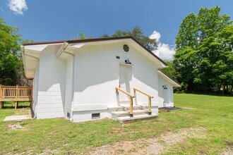 Building Photo - 2035 O'Neil Rd