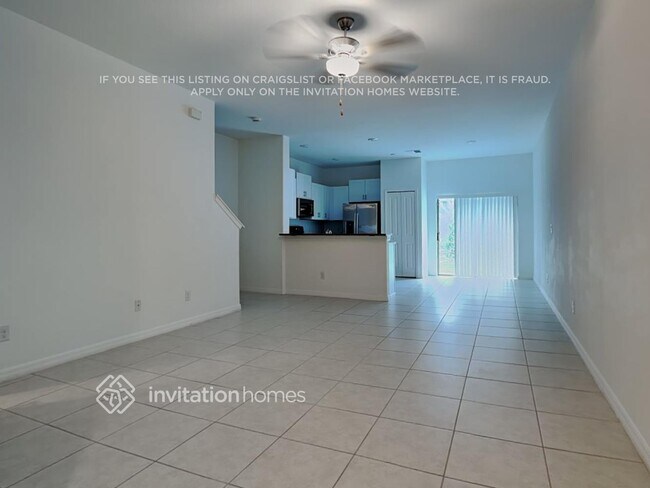 Building Photo - 8286 Crescent Oaks Dr