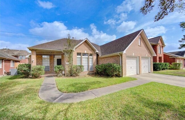 Building Photo - 13130 Georgetown Dr