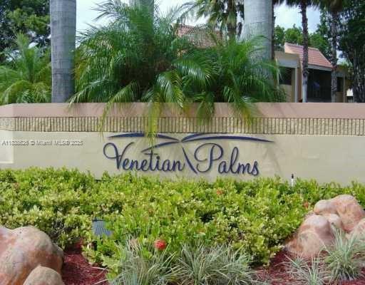Foto principal - 7929 SW 104th St